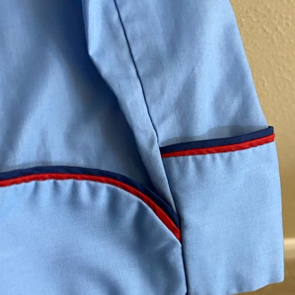 Vintage baby blue robe in excellent condition. Tie belt included. - Picture 5 of 5